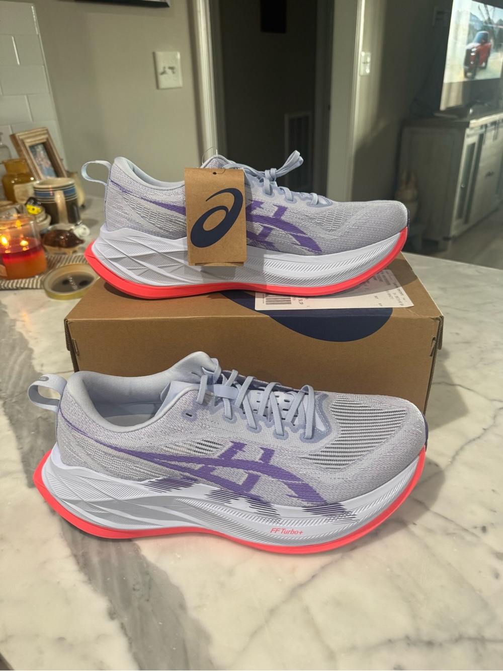 NWT Men’s ASICS Superblast 2 Size 12